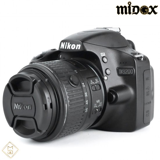 Nikon D3200 + 18-55mm f/3.5 - 5.6G VR